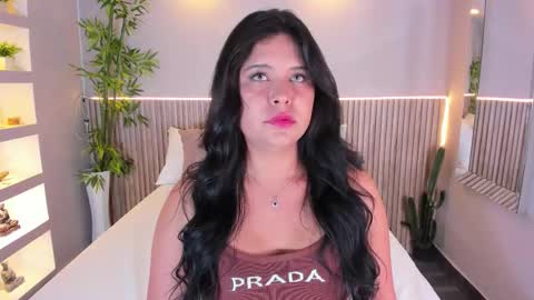 Snapshot of georginareyes chatting on February 2026 10:43:02 PM GeorginaReyes online show from February 2026 10:43:02 PM