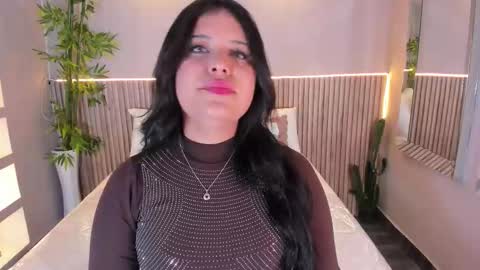 Snapshot of georginareyes chatting on February 2026 10:43:01 PM GeorginaReyes online show from February 2026 10:43:01 PM