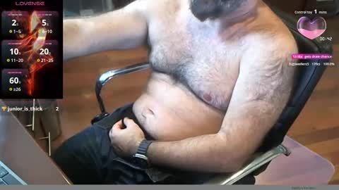 Daddy Jokes online show from November 2025 03:33:02 PM