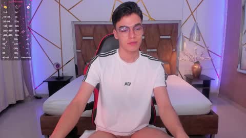 Snapshot of gerony_ chatting on December 2024 08:22:02 AM Geronimo online show from December 2024 08:22:02 AM