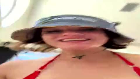 Snapshot of gertrudelemon chatting on July 2026 09:34:01 PM gertrudelemon online show from July 2026 09:34:01 PM