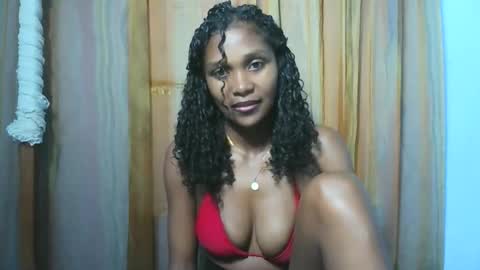 Snapshot of gggloria chatting on September 2025 07:20:01 AM gggloria online show from September 2025 07:20:01 AM
