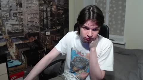 Snapshot of ghostfacefriends chatting on October 2025 07:01:02 PM Fedya online show from October 2025 07:01:02 PM