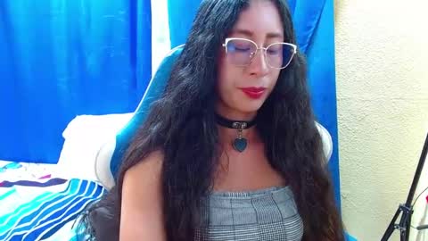 Gia  online show from June 2026 10:55:02 PM