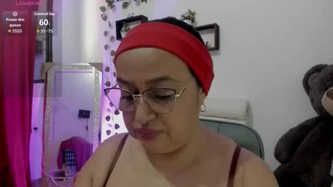 Snapshot of gia_nahomi chatting on October 2025 04:05:02 PM nahomi online show from October 2025 04:05:02 PM