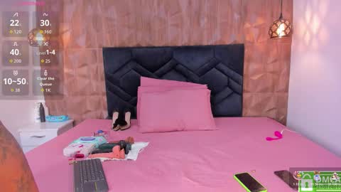 Snapshot of gia_scott chatting on December 2025 08:48:02 PM Darlliny online show from December 2025 08:48:02 PM