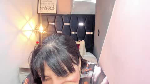 Snapshot of giafox_ chatting on November 2025 08:52:01 PM G I A FOX online show from November 2025 08:52:01 PM