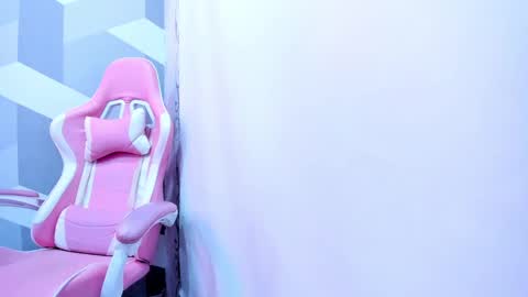 Snapshot of gianna_watson chatting on February 2025 01:17:02 PM gianna_watson online show from February 2025 01:17:02 PM