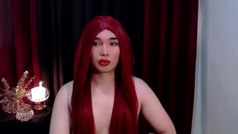 Gia X online show from November 2025 07:30:01 AM