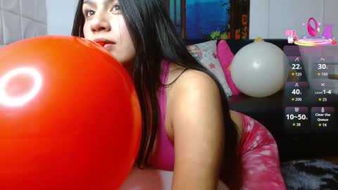 Gigi 3 online show from November 2025 04:35:02 AM