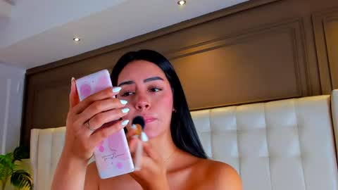 Snapshot of gigi_wilden chatting on May 2026 11:37:01 AM gigi wilden online show from May 2026 11:37:01 AM