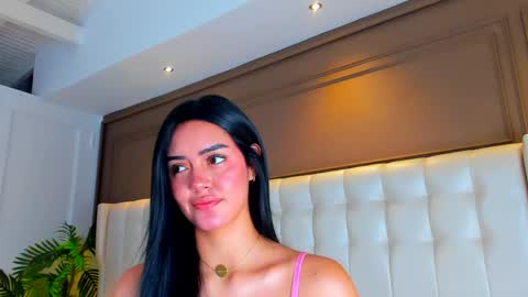 Snapshot of gigi_wilden chatting on June 2026 11:48:01 AM gigi wilden online show from June 2026 11:48:01 AM