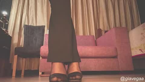 Gigi independet model P online show from December 2025 09:57:01 PM