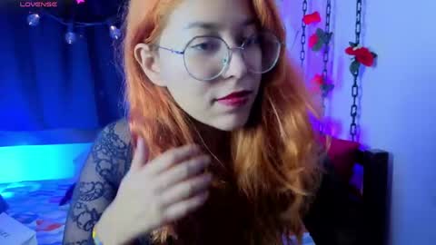 gigimooon online show from June 2026 10:57:01 PM