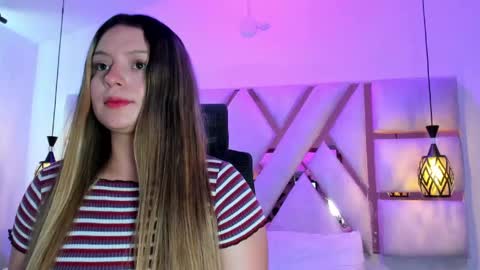 Snapshot of giigii_hadidd chatting on April 2026 07:48:01 PM Giigii Hadid online show from April 2026 07:48:01 PM