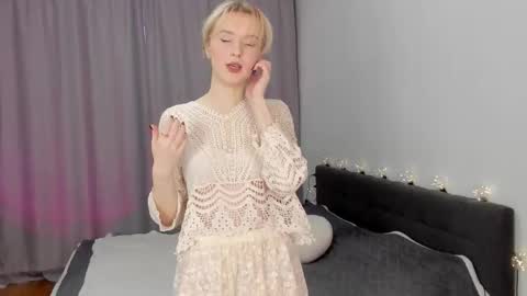 Gin online show from January 2026 06:17:02 AM