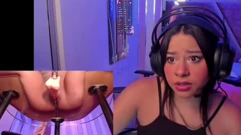 Snapshot of ginakurt_ chatting on November 2025 02:10:02 AM Gina online show from November 2025 02:10:02 AM