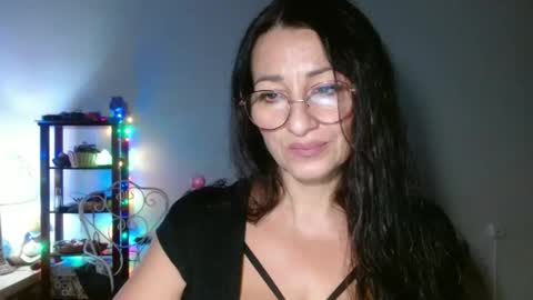 GinaONeon online show from November 2025 07:56:02 PM
