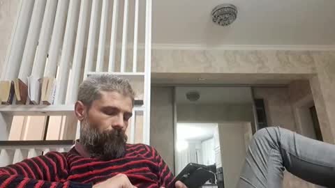 Snapshot of gindrie chatting on December 2024 04:28:01 PM Gabriel online show from December 2024 04:28:01 PM