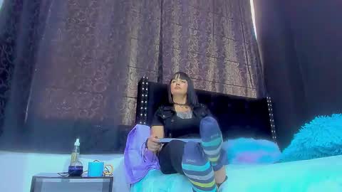 Miss online show from October 2025 07:42:02 PM