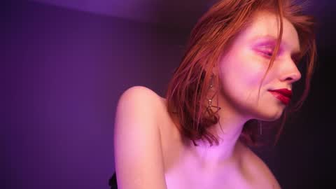 Snapshot of ginger_hugs chatting on December 2024 10:31:01 PM im expecting 350 thumbs up on my altar online show from December 2024 10:31:01 PM