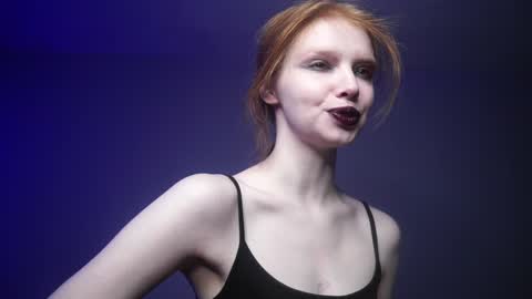 Snapshot of ginger_hugs chatting on February 2025 10:13:01 PM im expecting 350 thumbs up on my altar online show from February 2025 10:13:01 PM