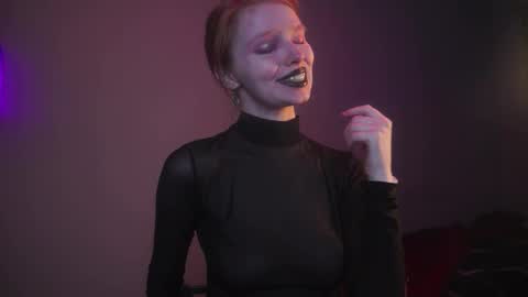 Snapshot of ginger_hugs chatting on September 2025 10:09:01 PM im expecting 350 thumbs up on my altar online show from September 2025 10:09:01 PM