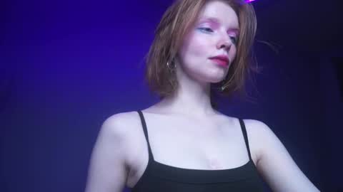 Snapshot of ginger_hugs chatting on September 2025 10:15:01 PM im expecting 350 thumbs up on my altar online show from September 2025 10:15:01 PM