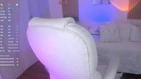 Kendall online show from February 2025 09:31:01 PM