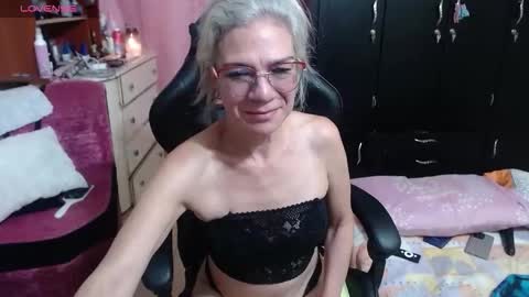 Mary online show from November 2025 06:35:02 AM