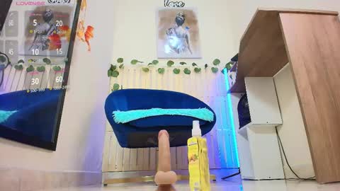 Snapshot of giorgina_mtz chatting on September 2025 07:47:01 PM Georgina Martinez online show from September 2025 07:47:01 PM