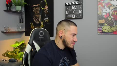 Giorgio leone online show from December 2024 01:05:01 AM