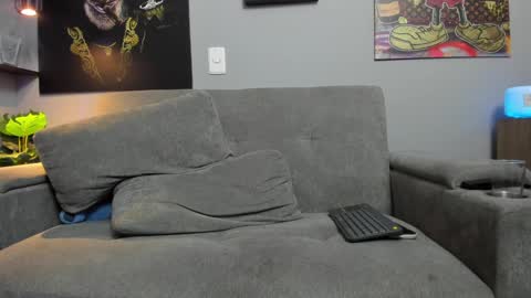 Giorgio leone online show from February 2025 05:31:02 AM