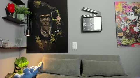 Giorgio leone online show from February 2025 04:47:01 AM