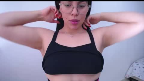 GIO RIVERA online show from December 2024 03:44:02 PM