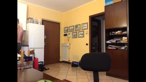 giovanni_1964 online show from May 2026 12:04:02 PM