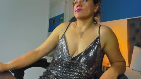 Snapshot of gipsela_gomez chatting on February 2025 06:21:01 AM G I S E P L A online show from February 2025 06:21:01 AM