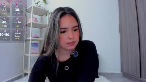 Alana online show from September 2025 03:46:01 PM