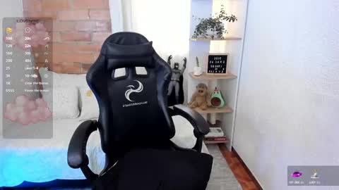 girl_inline online show from February 2025 06:10:02 PM