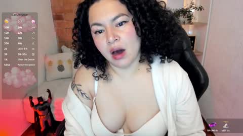 girl_inline online show from February 2025 10:25:02 PM