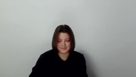 girl_leya online show from November 2025 08:19:02 PM