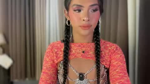 queen ronna online show from February 2026 04:27:02 PM