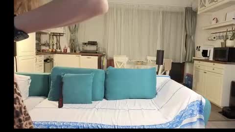 Girlfriend online show from December 2025 03:29:01 PM