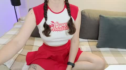 Snapshot of girlfrend10 chatting on May 2026 03:27:01 PM Girlfriend online show from May 2026 03:27:01 PM
