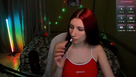 Snapshot of girlfromanothercity chatting on January 2025 03:40:01 PM Meowww online show from January 2025 03:40:01 PM