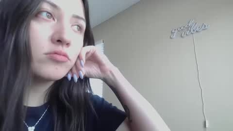 Jasmine online show from December 2025 04:57:02 PM