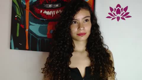 Snapshot of girlonhotflames chatting on October 2025 12:58:01 AM LananaSofia and Boy online show from October 2025 12:58:01 AM