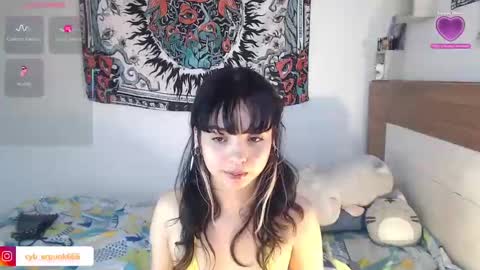 Snapshot of girlredkush chatting on November 2025 04:29:02 PM Ann online show from November 2025 04:29:02 PM