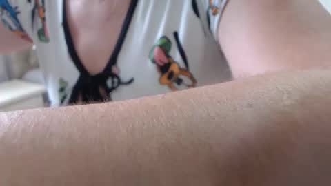 Victoria online show from December 2025 01:50:02 PM