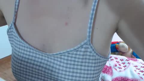 Victoria online show from February 2026 01:12:01 AM